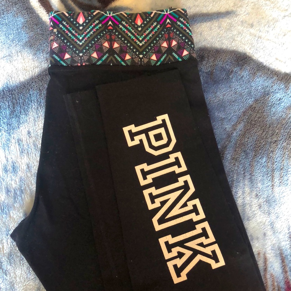 PINK leggings! Size M